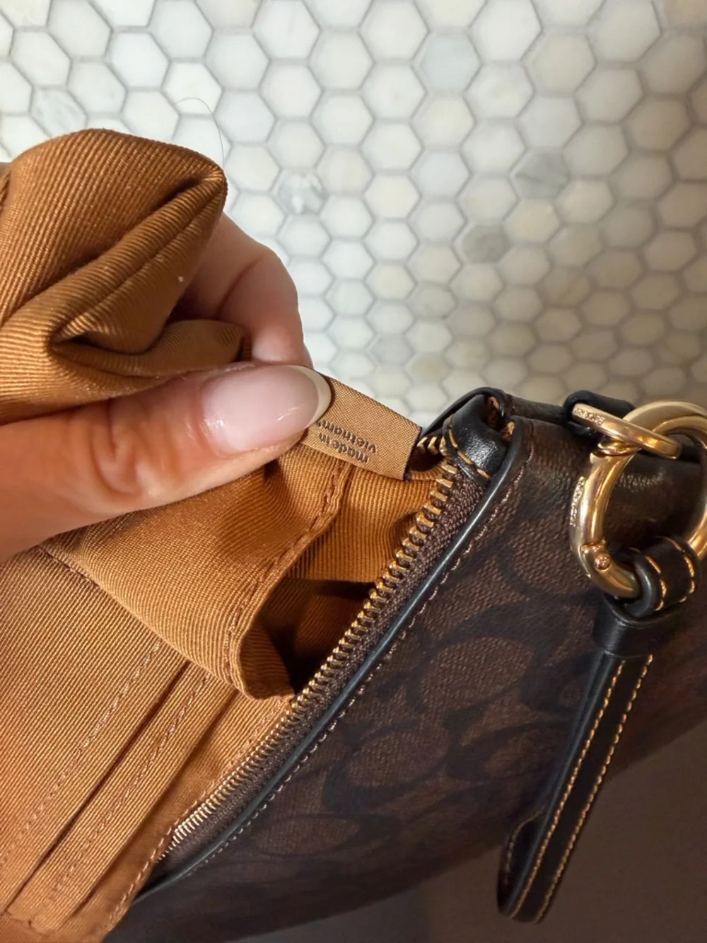 Coach Large PVC Signature Canvas Zip Wristlet Clutch with Gold Hardware EUC
